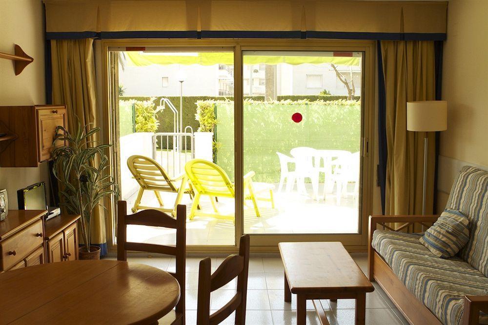 Somni Cambrils Apartment ภายนอก รูปภาพ