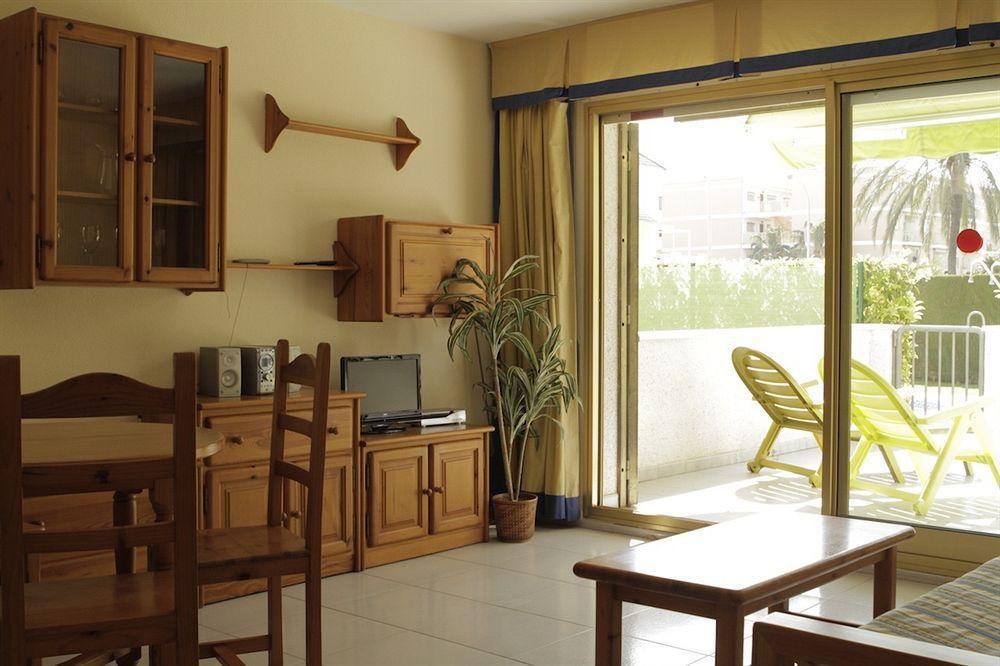 Somni Cambrils Apartment ภายนอก รูปภาพ